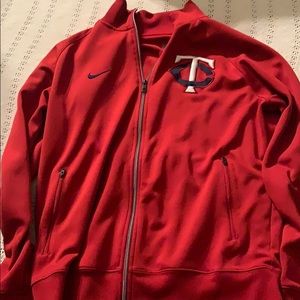 Twins Nike zip up